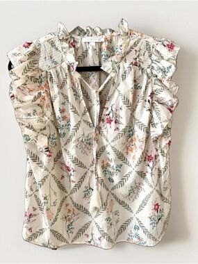 Olivaceous flutter sleeve floral blouse size large